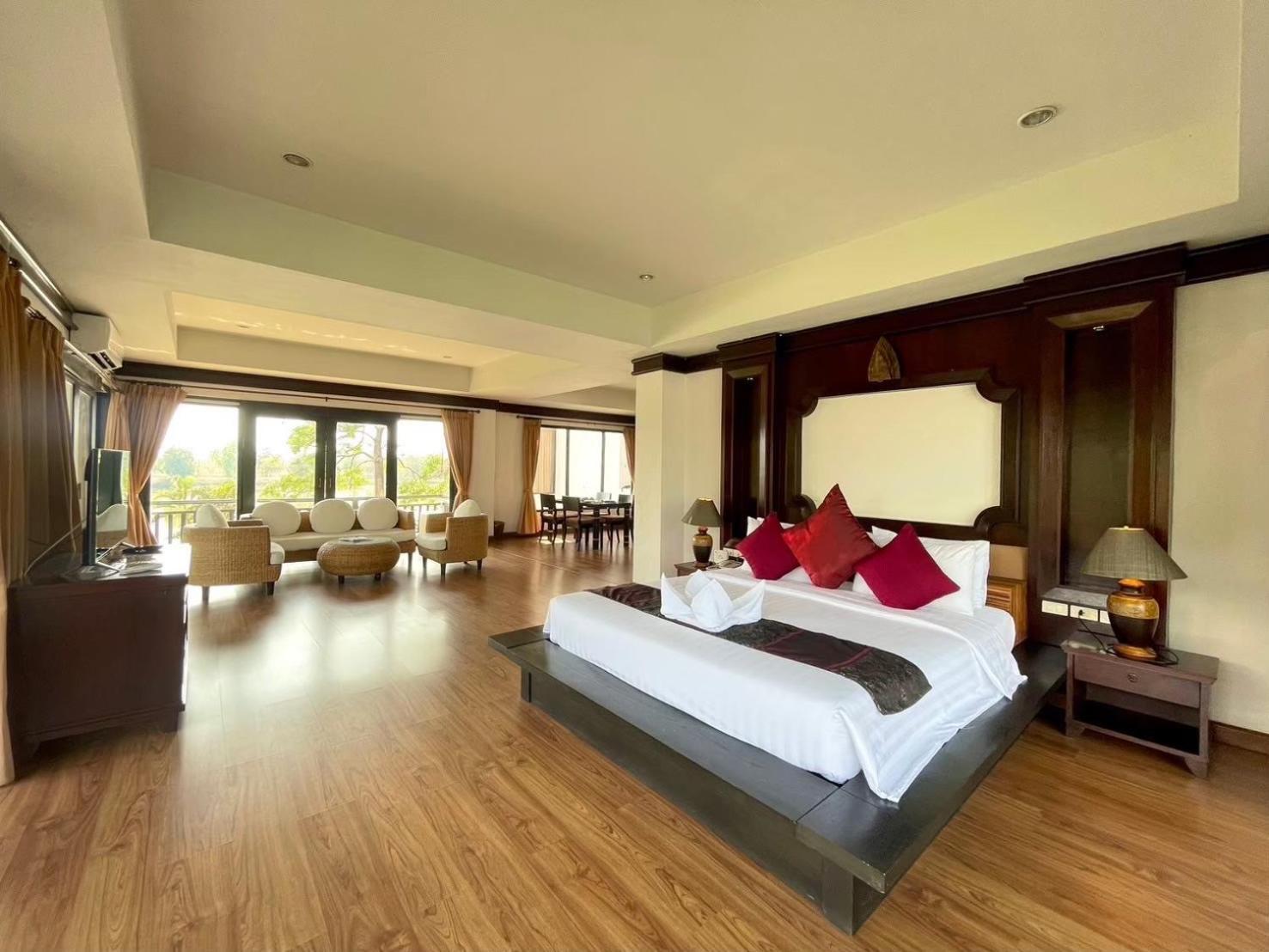 Hotel Gassan Legacy Golf Club à Lamphun Extérieur photo