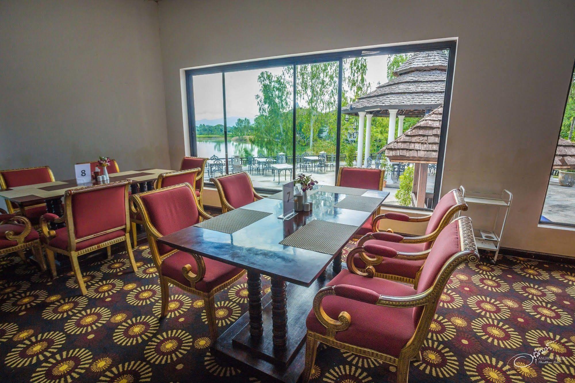 Hotel Gassan Legacy Golf Club à Lamphun Extérieur photo
