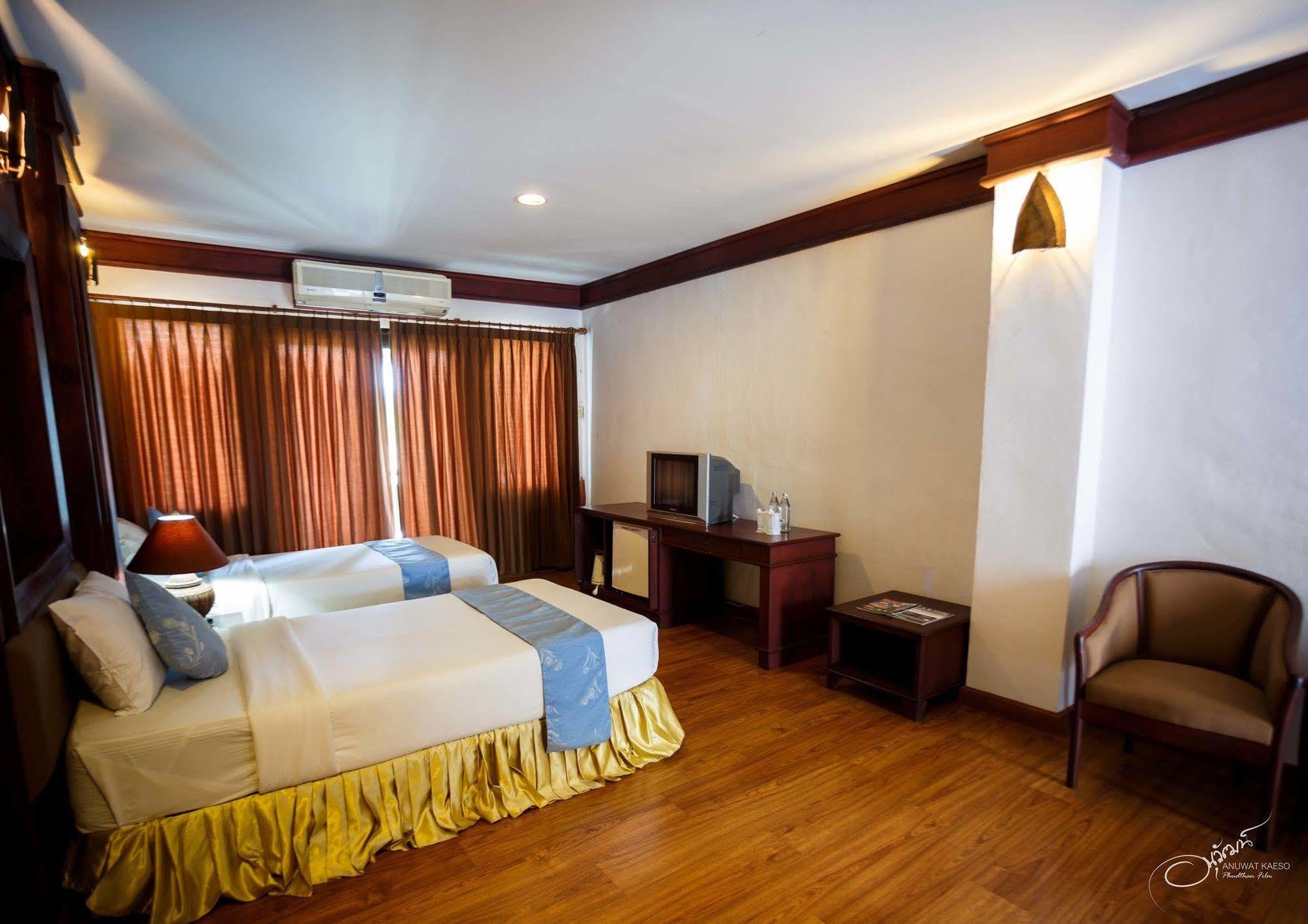 Hotel Gassan Legacy Golf Club à Lamphun Extérieur photo