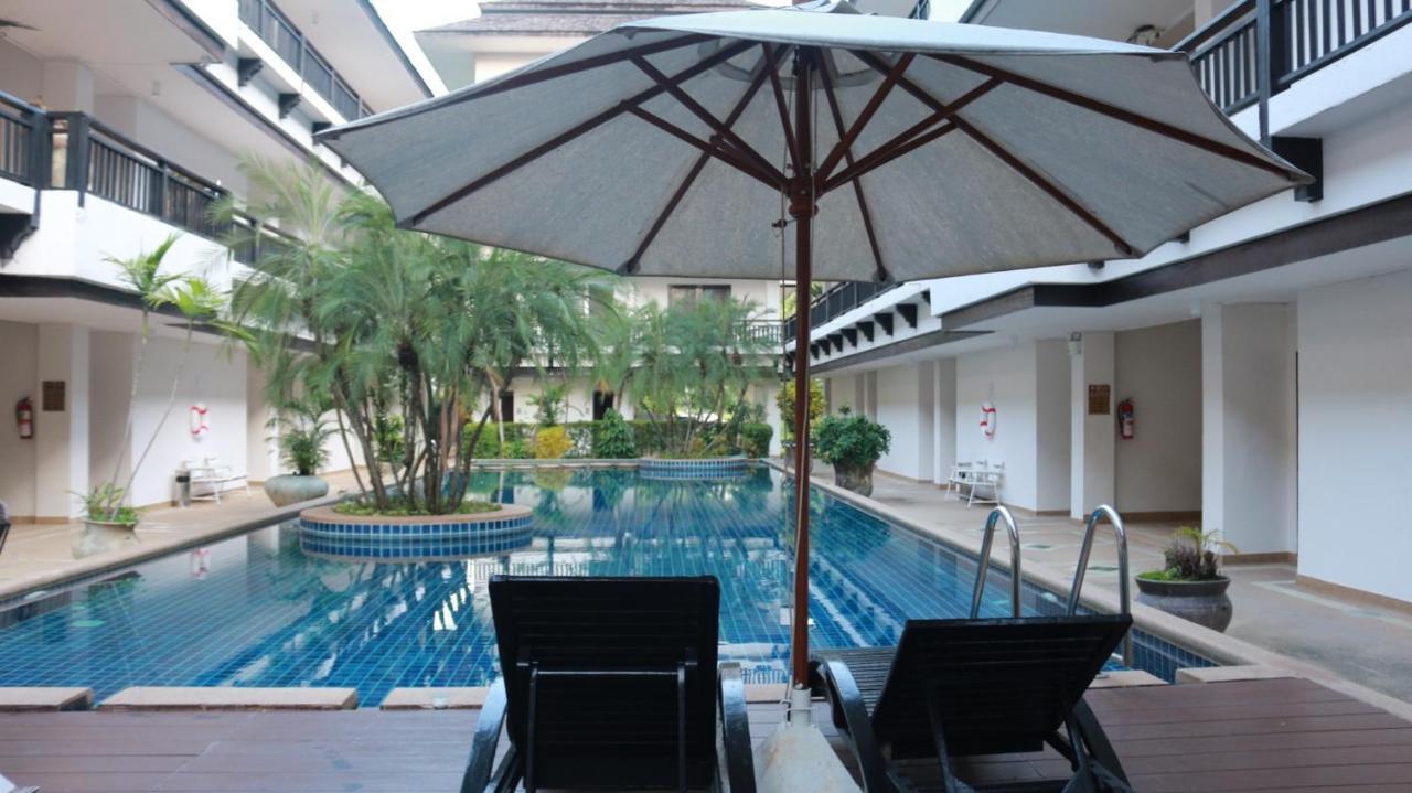Hotel Gassan Legacy Golf Club à Lamphun Extérieur photo
