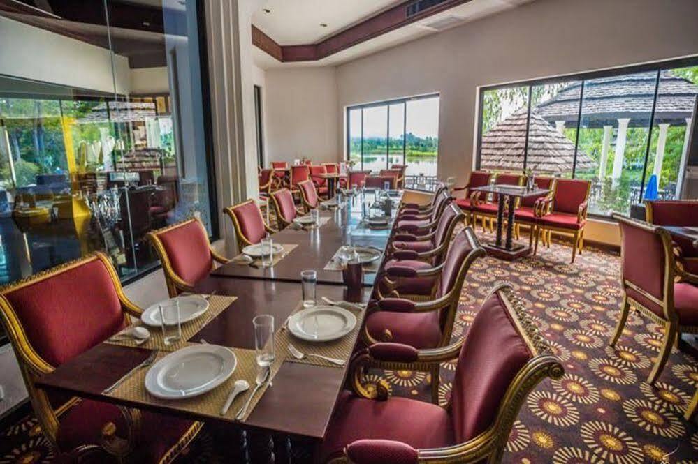 Hotel Gassan Legacy Golf Club à Lamphun Extérieur photo